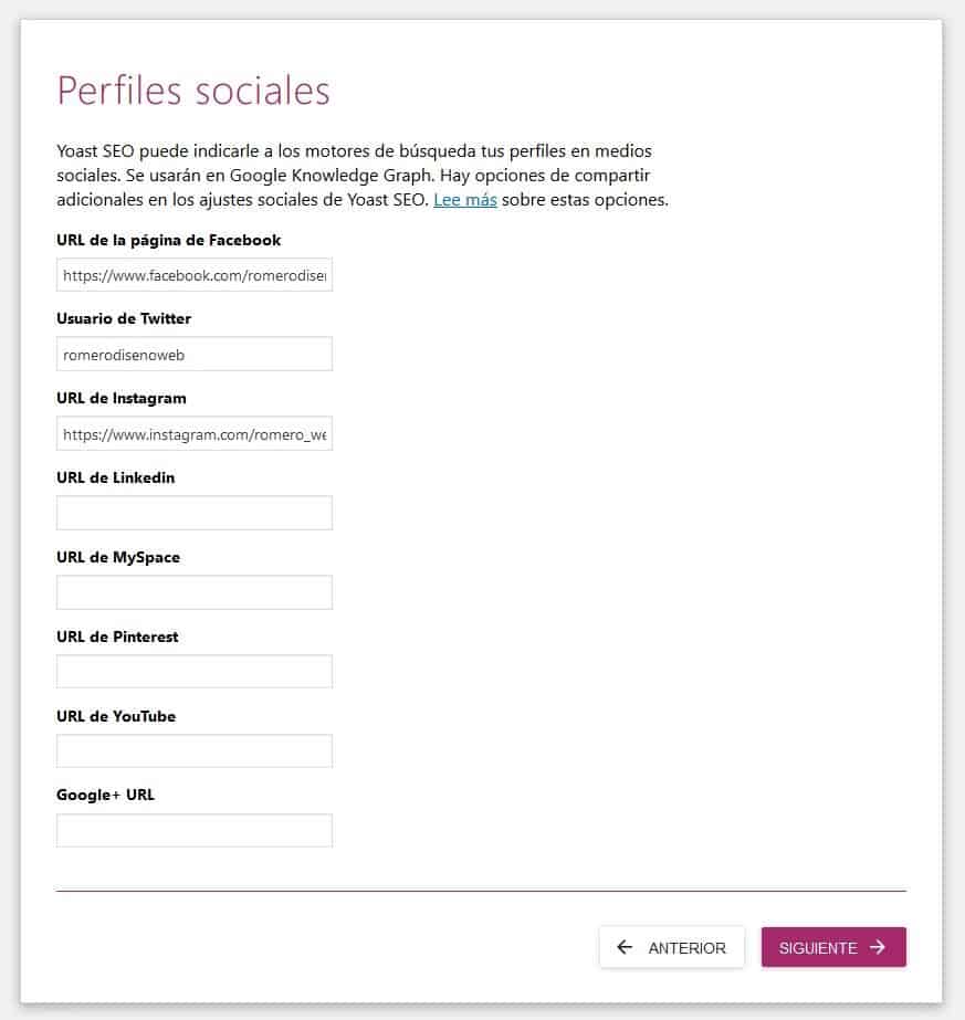 perfiles sociales yoast seo